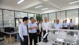 海螺集團黨委書記、董事長楊軍蒞臨東方測控調(diào)研